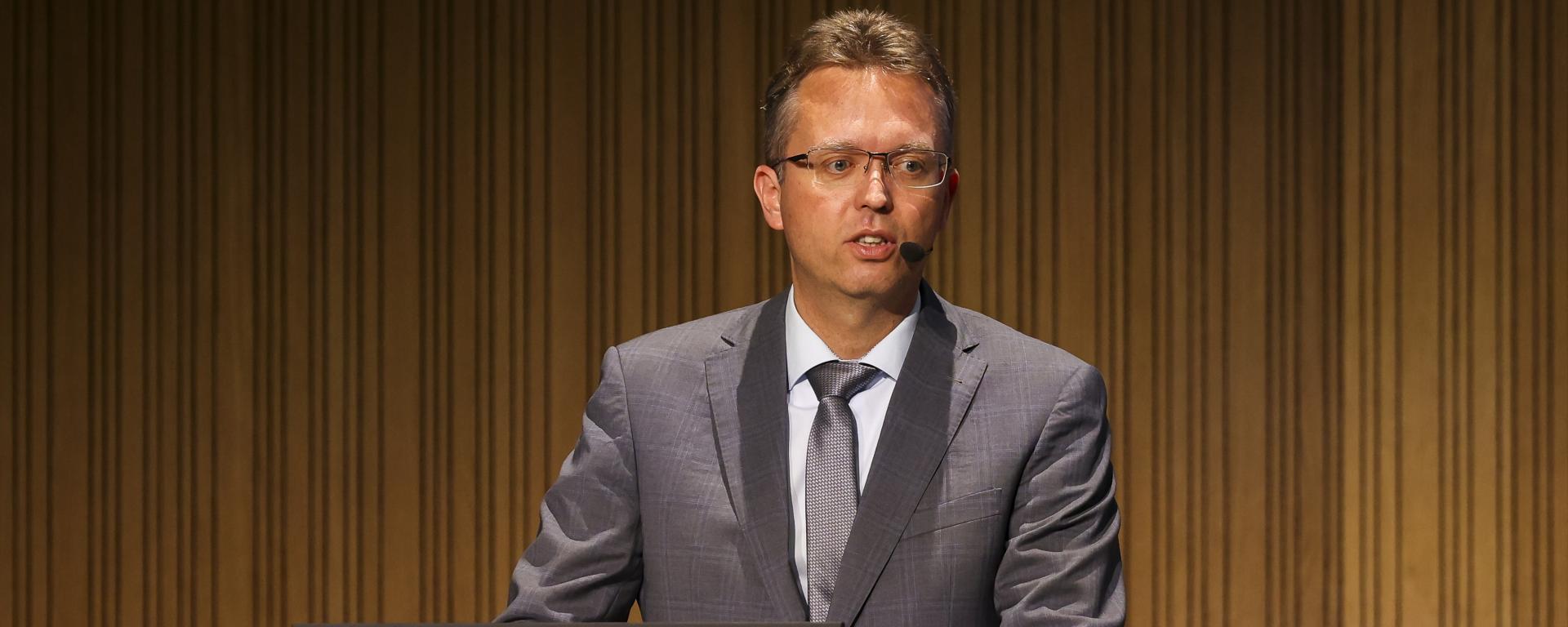 Hankó Balázs: fontos, hogy Budapest rendezhette meg az ifjú fizikusok világbajnokságát