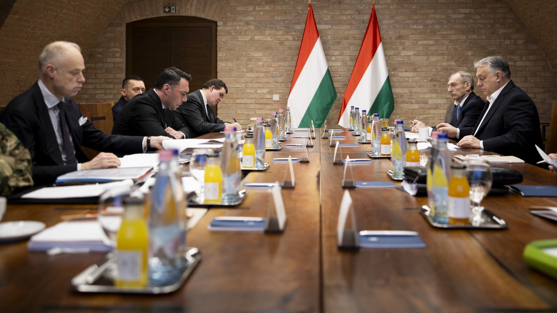 Elrendeltem a kritikus energetikai infrastruktúra védelmének megerősítését