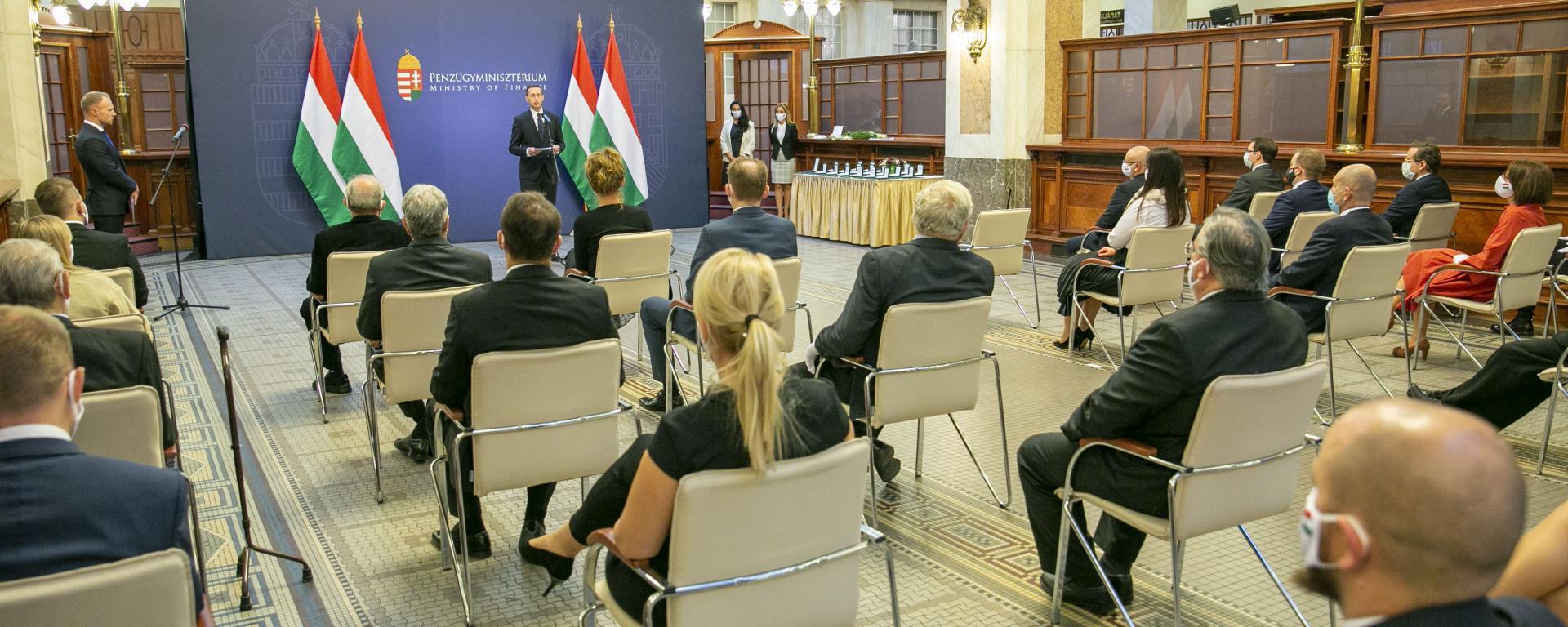 Varga Mihály, 2020. október 23.
