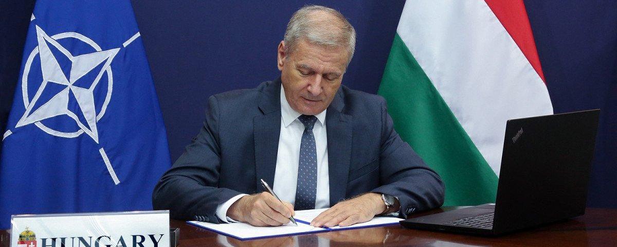 Innovatív NATO légvédelmi projektekhez csatlakozott Magyarország (fotó: Szabó Lajos)