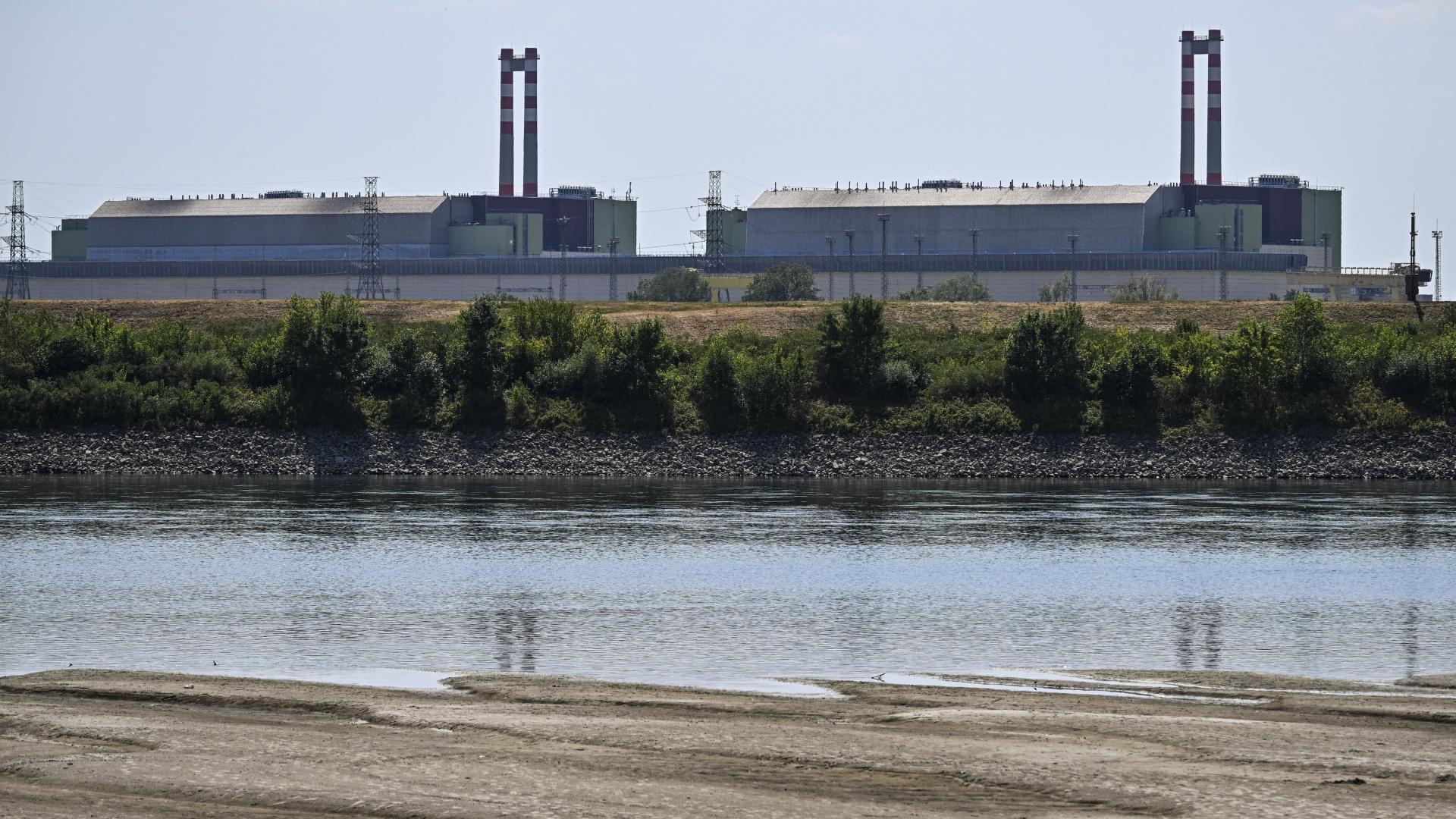 Védelmi Munkacsoport: hosszabb hőségriasztás, stabil energiaellátás