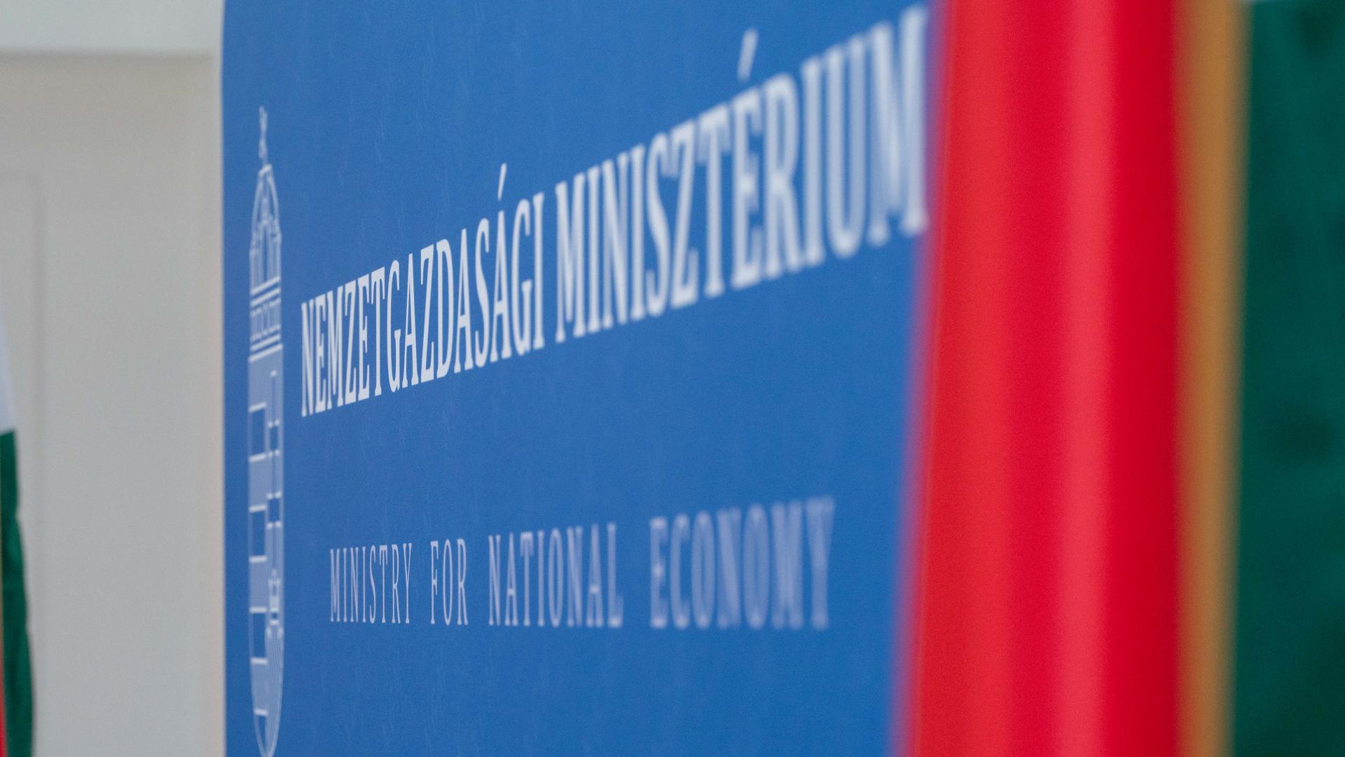 Több mint 17 ezer igénylés érkezett be 923 milliárd forint értékben