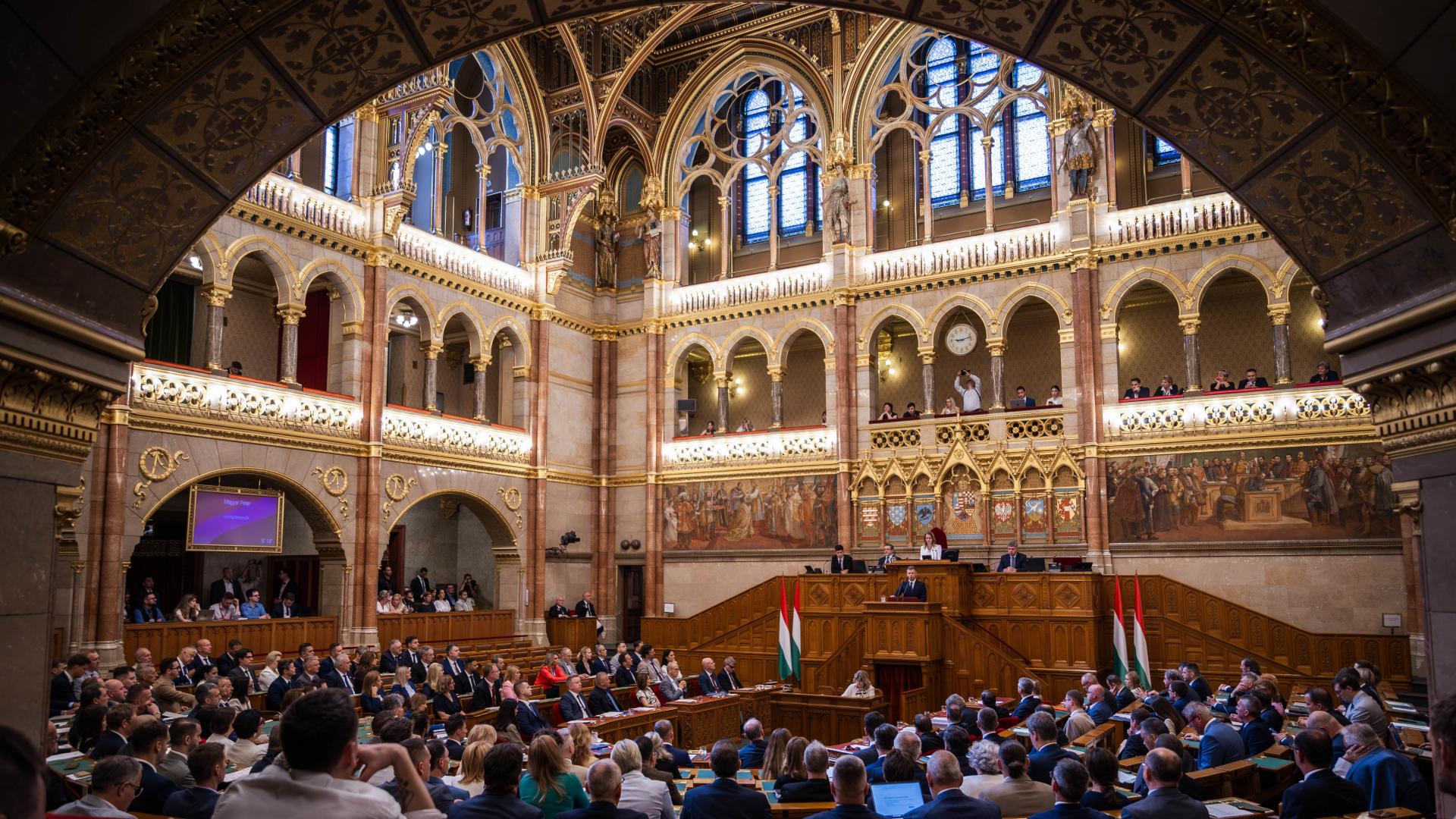 Végleges a helyreállítási terv, nincs akadály az uniós források előtt