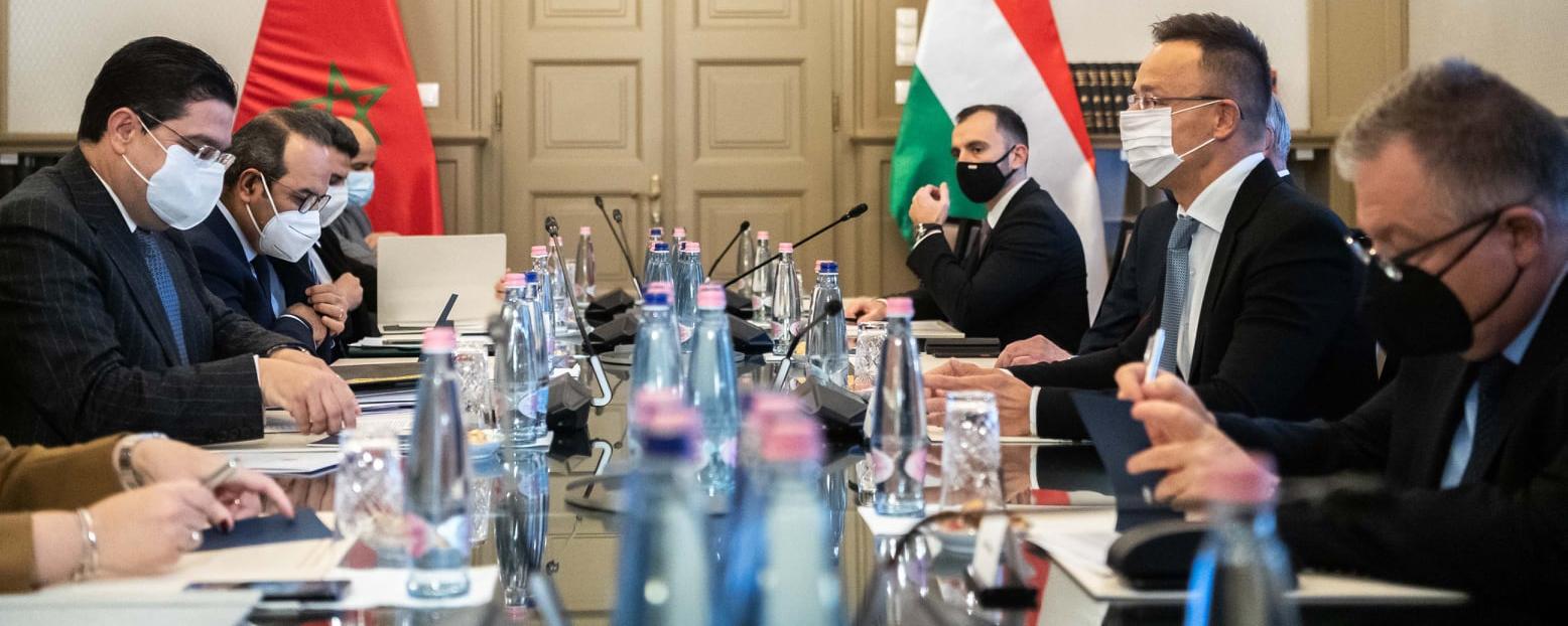 Szijjártó Péter-Nászer Burita