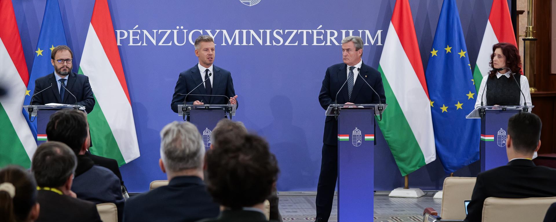 MP Kármán Kapitány Magyar Éva