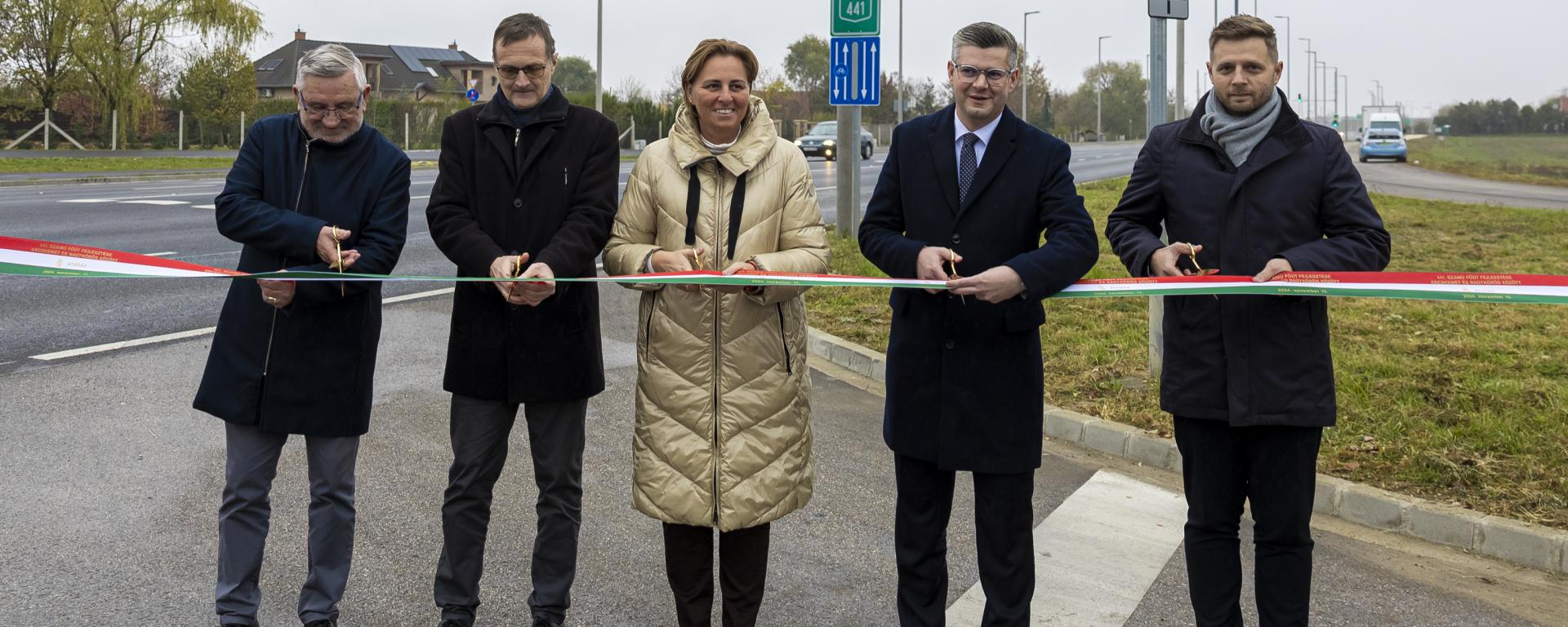 Átadták a 441-es számú főút Nagykőrös és Kecskemét közötti felújított szakaszát
