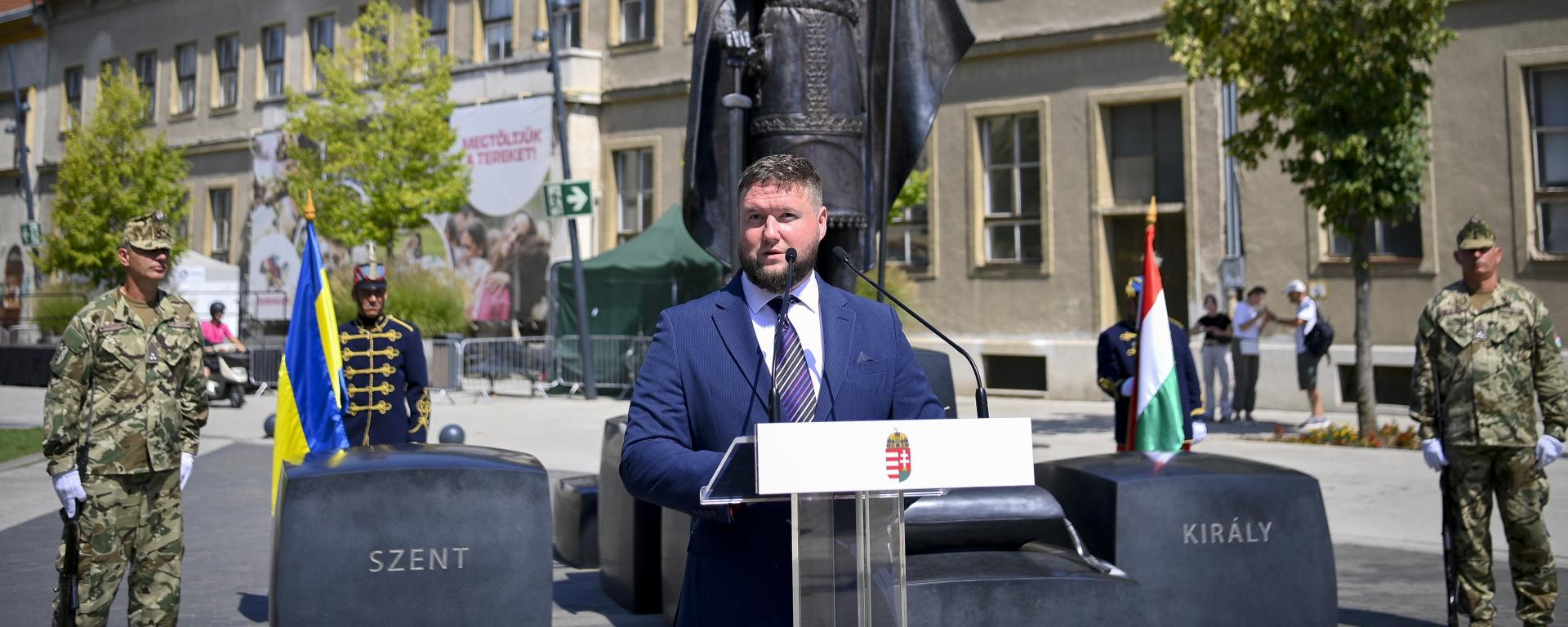 Vincze Máté: Szent István tudta, hogy csak erős identitású, önazonos, öntudatos népnek lehet jövője